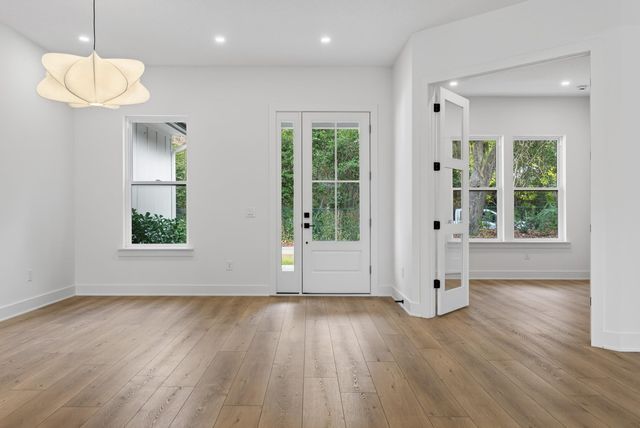 16 Baru Rd, St Augustine, FL 32080