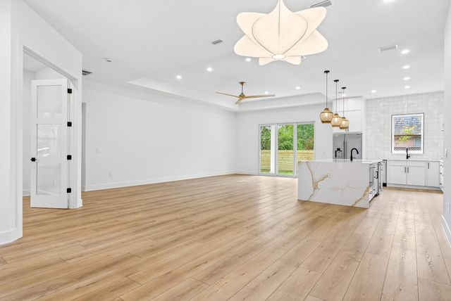 16 Baru Rd, St Augustine, FL 32080