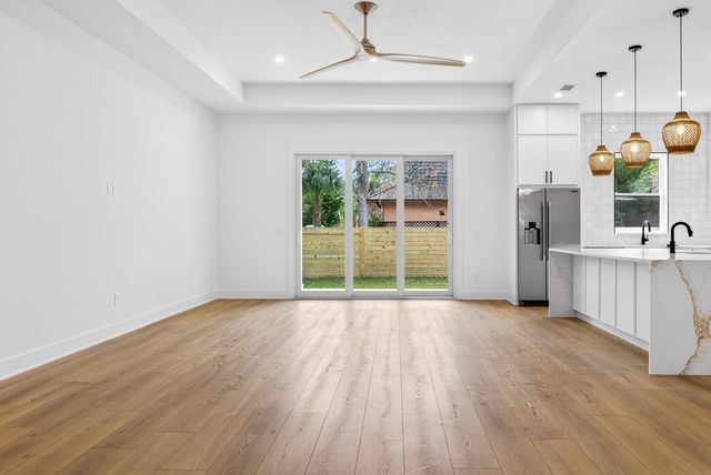 16 Baru Rd, St Augustine, FL 32080