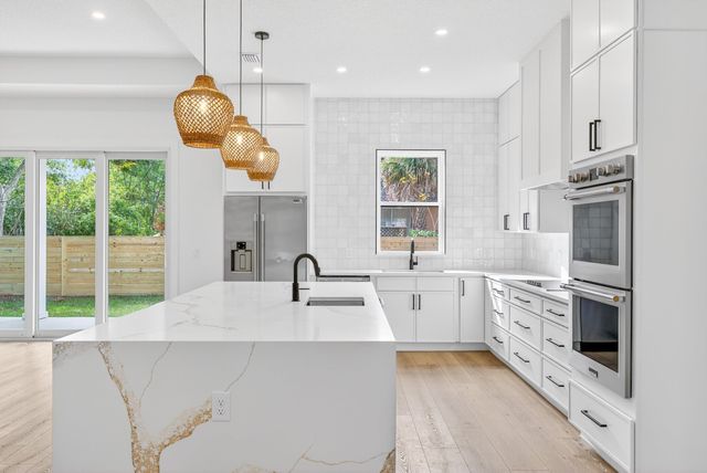 16 Baru Rd, St Augustine, FL 32080