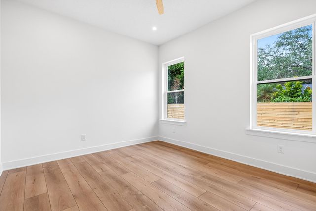 16 Baru Rd, St Augustine, FL 32080