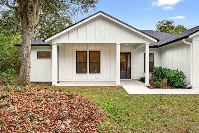 16 Baru Rd, St Augustine, FL 32080