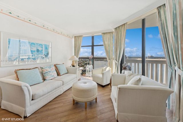 1000 W Island Boulevard 2911, Aventura, FL 33160