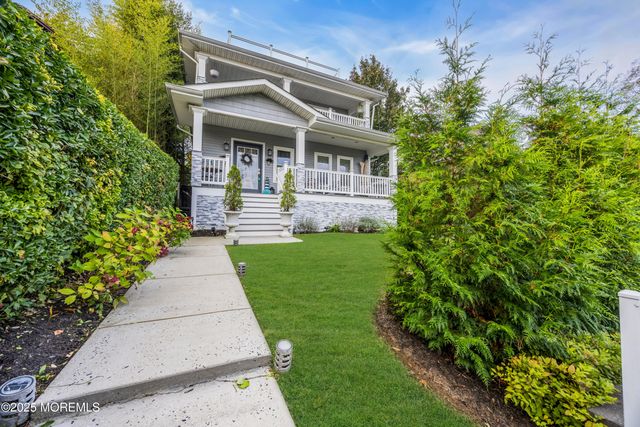 97 Navesink Avenue, Highlands, NJ 07732