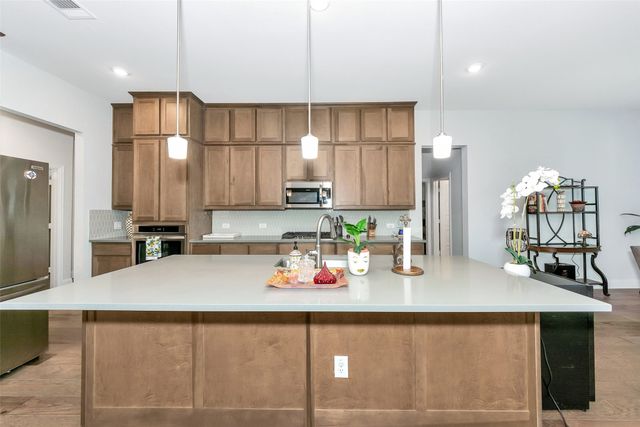 1420 Kendal Drive, Desoto, TX 75115