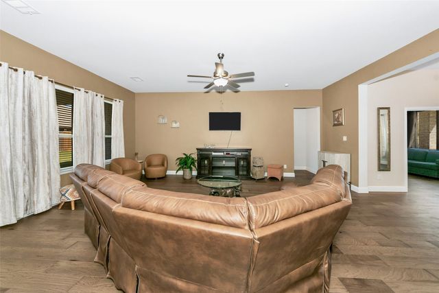 1420 Kendal Drive, Desoto, TX 75115