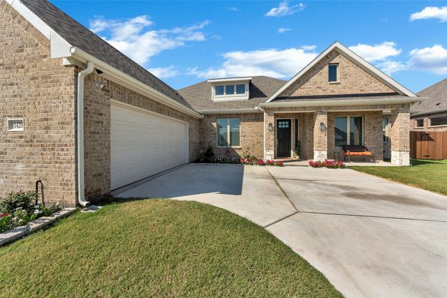 1420 Kendal Drive, Desoto, TX 75115