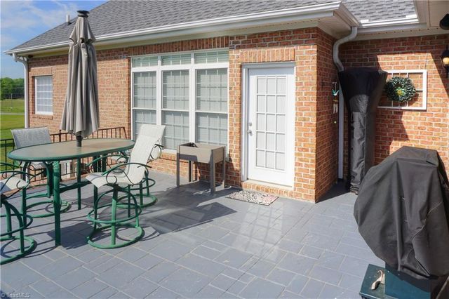 124 Will Taylor Lane, Winston-salem, NC 27107