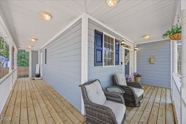 8001 Kingsdale Drive, Willow Spring, NC 27592