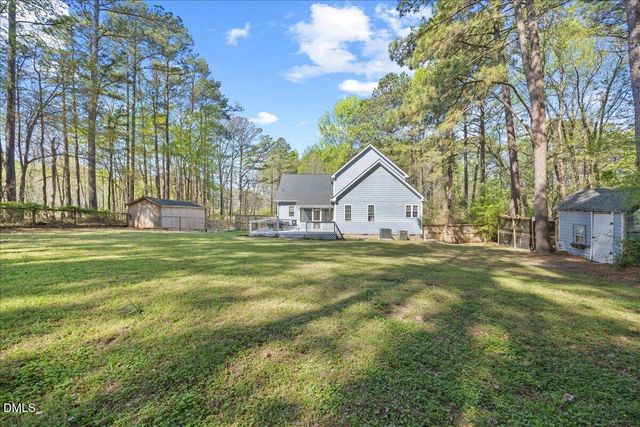 8001 Kingsdale Drive, Willow Spring, NC 27592