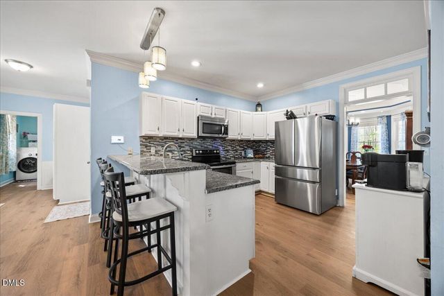 8001 Kingsdale Drive, Willow Spring, NC 27592