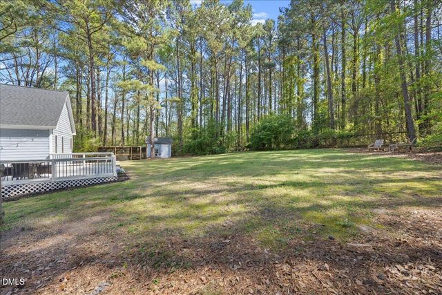 8001 Kingsdale Drive, Willow Spring, NC 27592