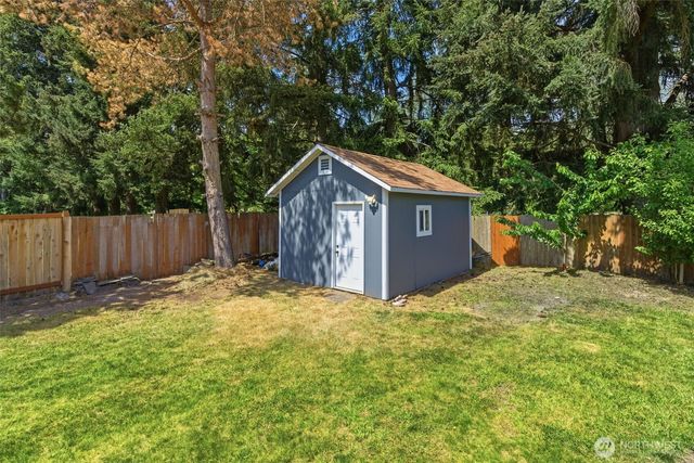 181 Decatur Dr., Kelso, WA 98626