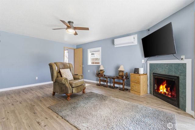 181 Decatur Dr., Kelso, WA 98626