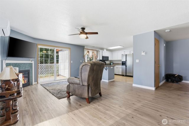 181 Decatur Dr., Kelso, WA 98626
