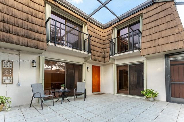 9135 SW 20th Pl D, Davie, FL 33324