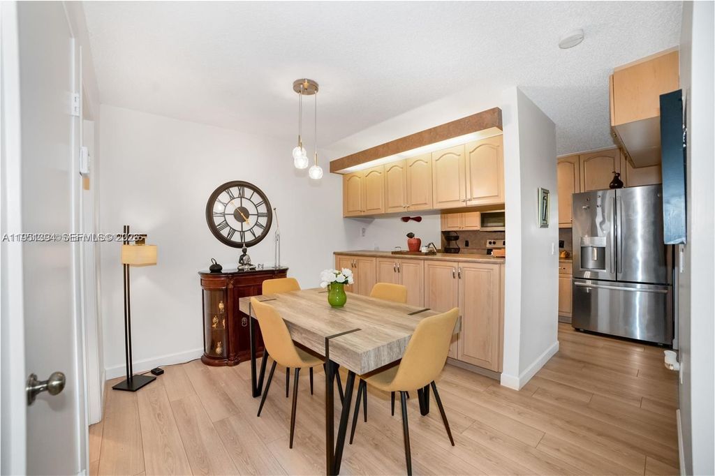 9135 SW 20th Pl D, Davie, FL 33324