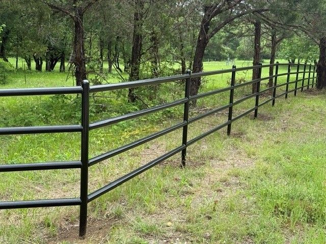 2570 Randell Lake Road, Denison, TX 75020