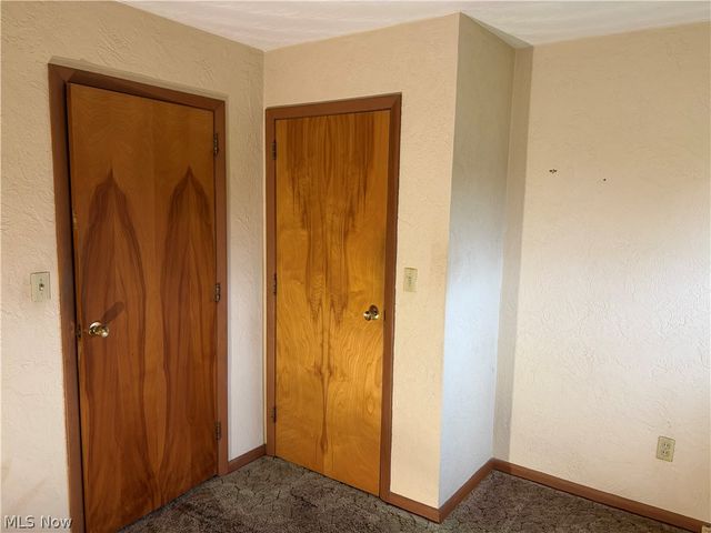47647 Lyman Drive, East Liverpool, OH 43920