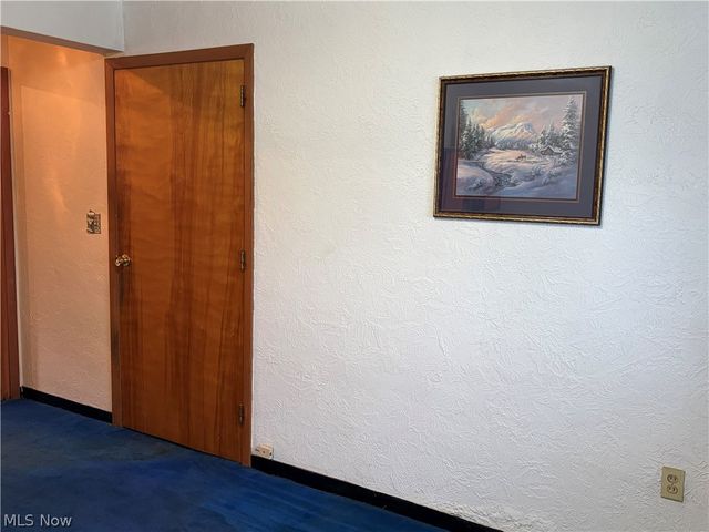 47647 Lyman Drive, East Liverpool, OH 43920
