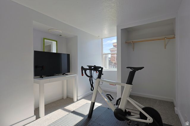3999 ORCHARD AVE, South Ogden, UT 84403
