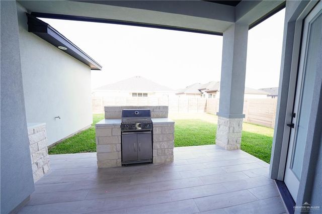 1700 Trophy Drive, Edinburg, TX 78542