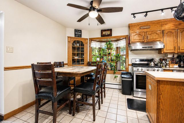 8845 Grace Street, Highland, IN 46322