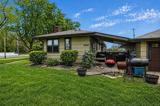 8845 Grace Street, Highland, IN 46322