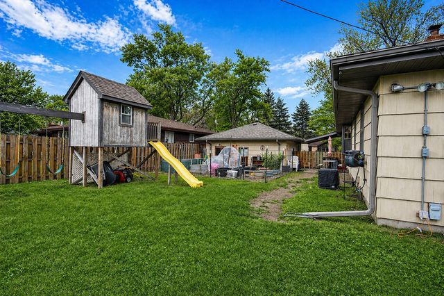 8845 Grace Street, Highland, IN 46322