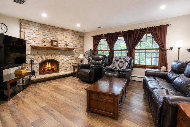 8845 Grace Street, Highland, IN 46322
