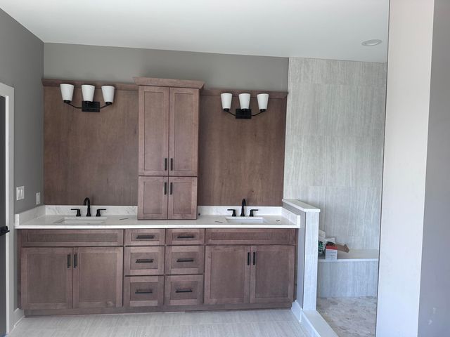 10148 Spring Lake Road, St. John, IN 46373