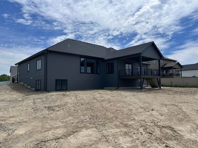 10148 Spring Lake Road, St. John, IN 46373