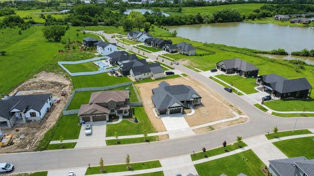 10148 Springlake Road, St. John, IN 46373