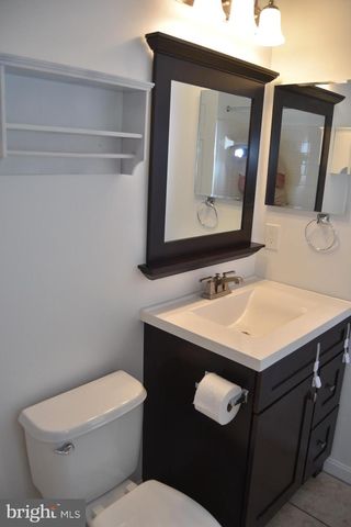 44037 KINGS ARMS SQ, Ashburn, VA 20147