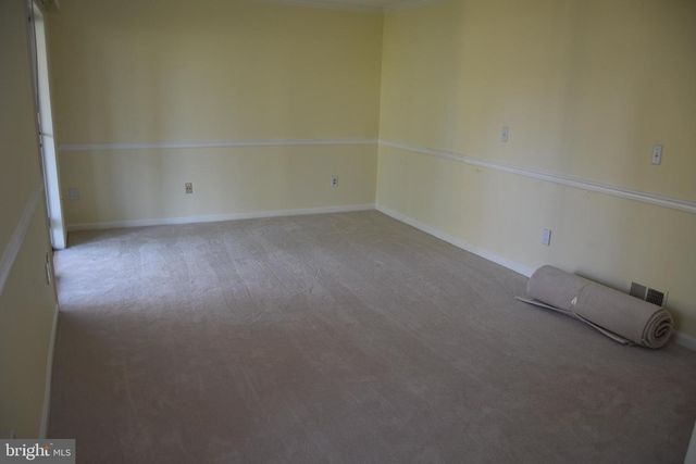 44037 KINGS ARMS SQ, Ashburn, VA 20147