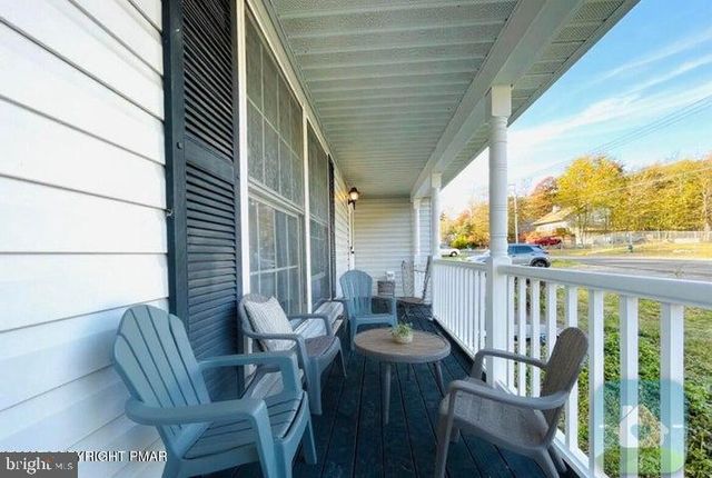 1120 COUNTRY PLACE DR, Coolbaugh Township, PA 18466