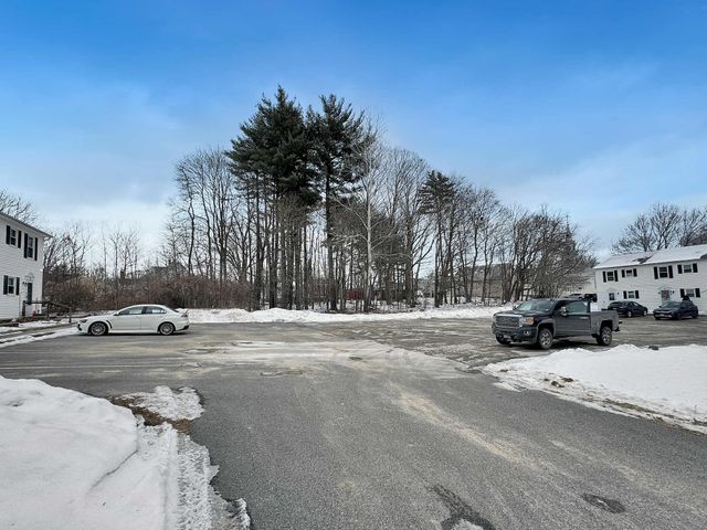 5-16 Butler Street, Hillsborough, NH 03244