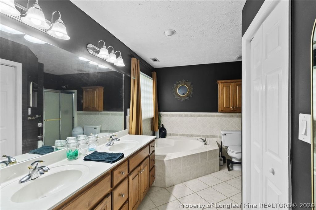 6237 Falkland Court, Fayetteville, NC 28311 — photo 33