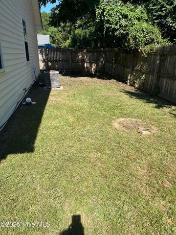 3002 Derby Run Road, Jacksonville, NC 28546
