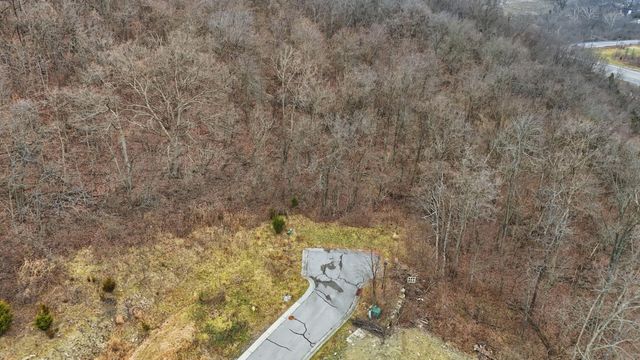 3274 Lookout Valley, Covington, KY 41017