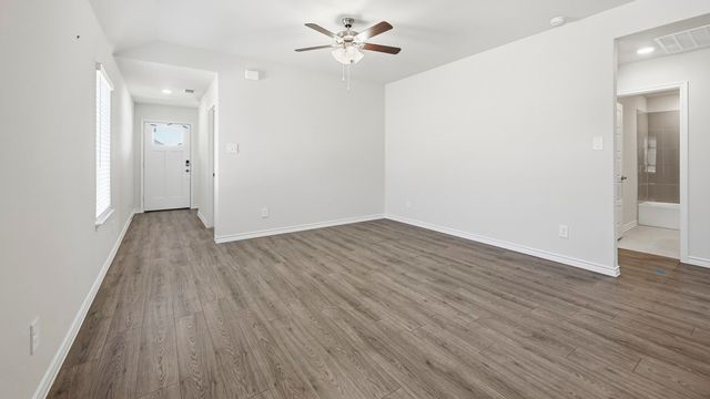 1217 Silent Peak Drive, Princeton, TX 75407