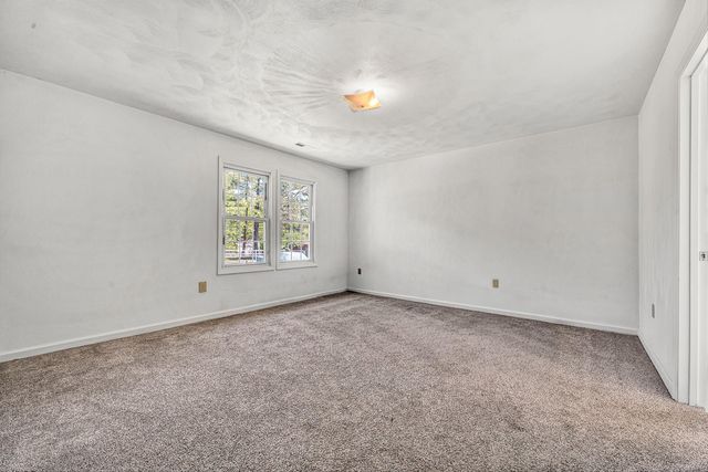3721 Chaparral DR, Roanoke, VA 24018