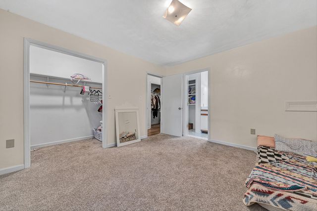 3721 Chaparral DR, Roanoke, VA 24018