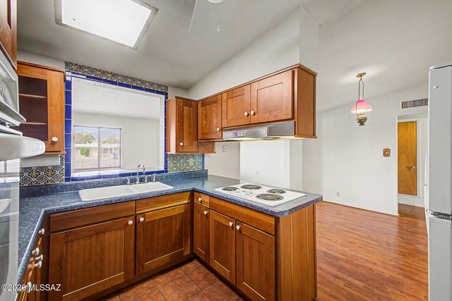 7118 E Eli Place, Tucson, AZ 85710