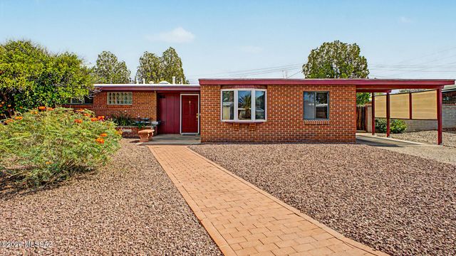 7118 E Eli Place, Tucson, AZ 85710