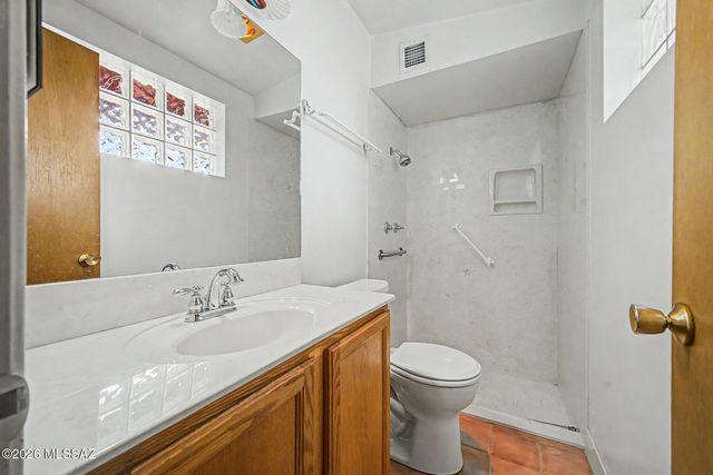 7118 E Eli Place, Tucson, AZ 85710