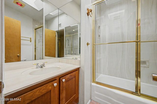 7118 E Eli Place, Tucson, AZ 85710