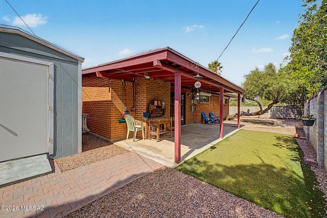 7118 E Eli Place, Tucson, AZ 85710