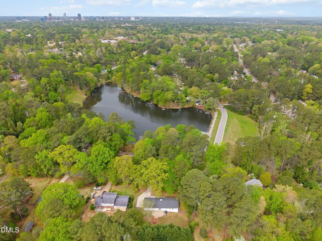 2605 Albemarle Avenue, Raleigh, NC 27610