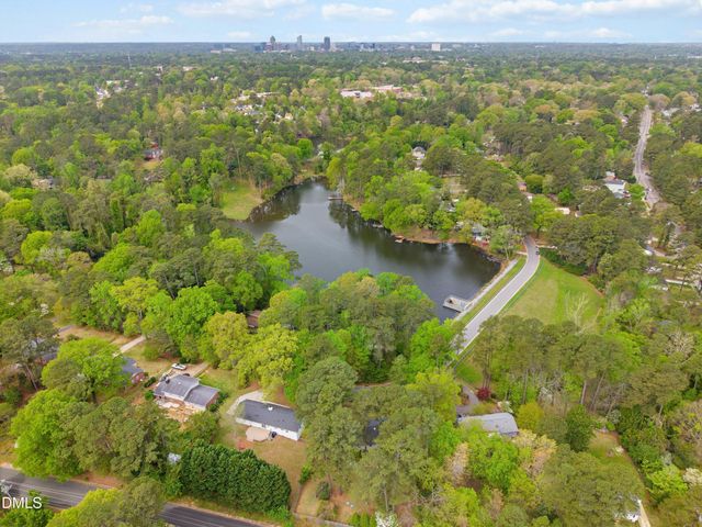 2605 Albemarle Avenue, Raleigh, NC 27610